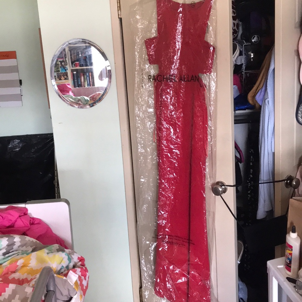 Red slim prom dress